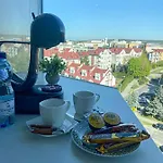 Glass Tower Apartament